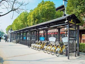 仿古電動(dòng)車(chē)車(chē)棚