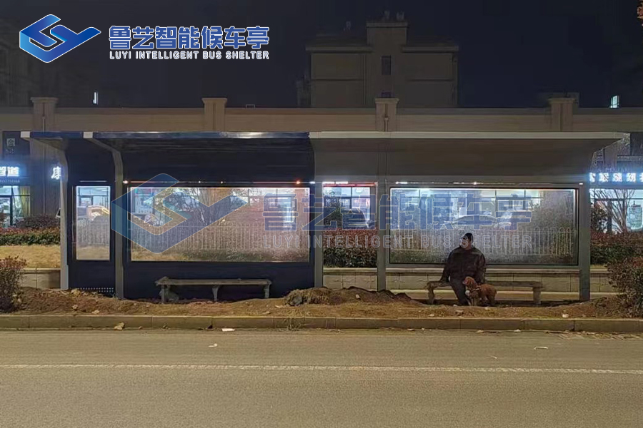 遼寧候車亭項目成功落地安裝，廠家免費技術(shù)指導(dǎo)帶來更